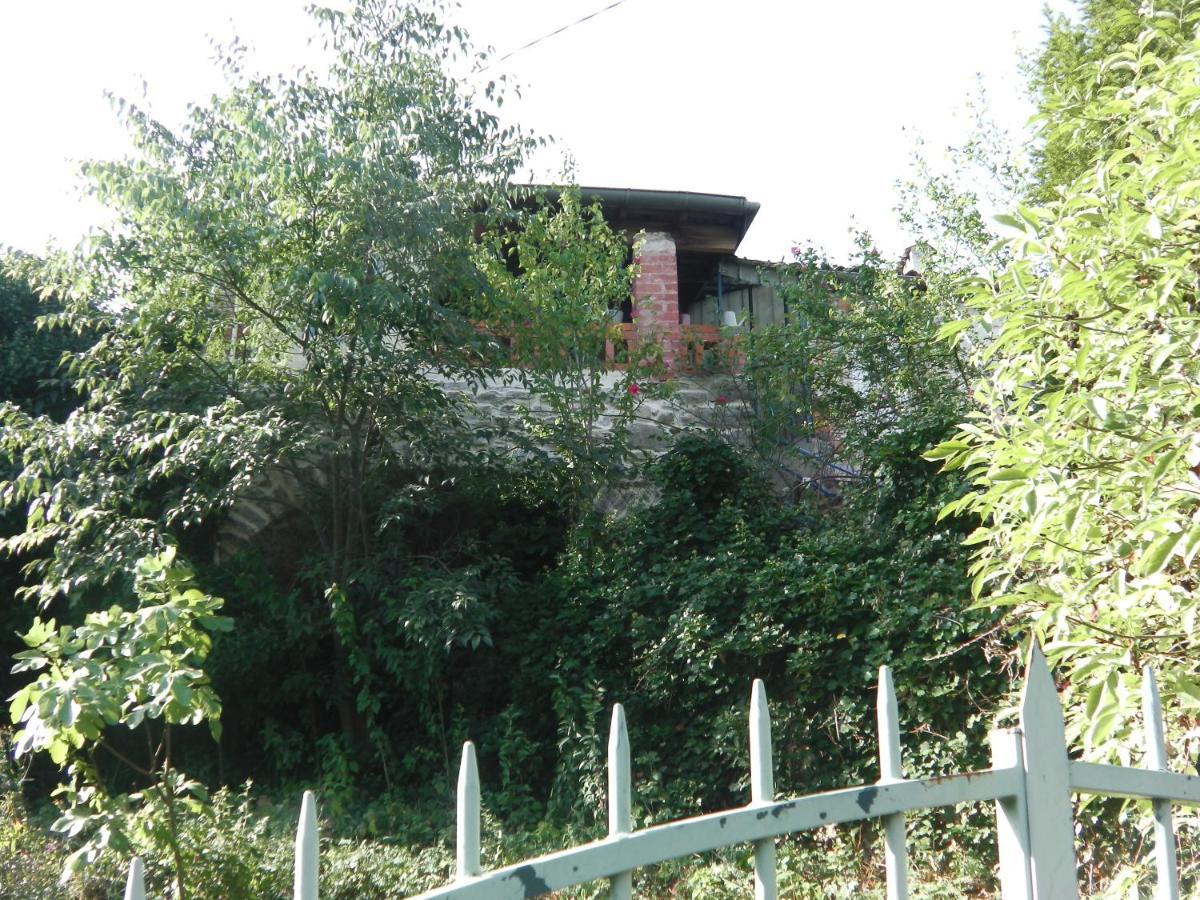 Maison De Village Ardechoise A Les Vans Exterior foto